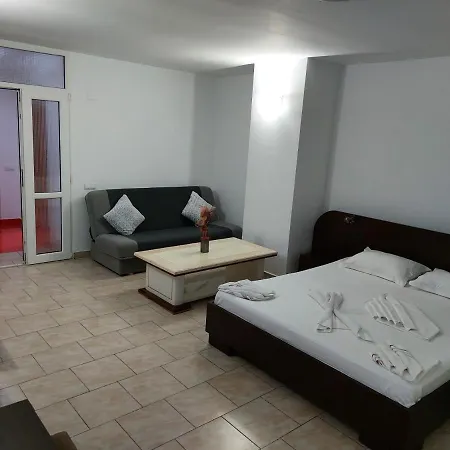 Casa Rodica *